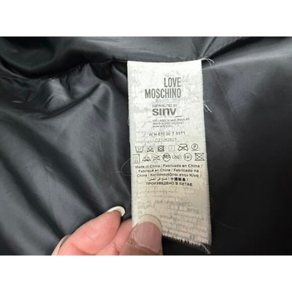 "LOVE MOSCHINO" Puffer Coat Zip Up Heart SZ S (2) Designer EAC Quilted Cropped - Picture 5 of 12